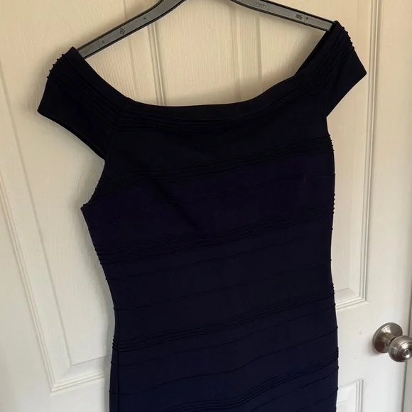 Ted Baker London Off-Shoulder Navy Midi Dress - Picture 2 of 7